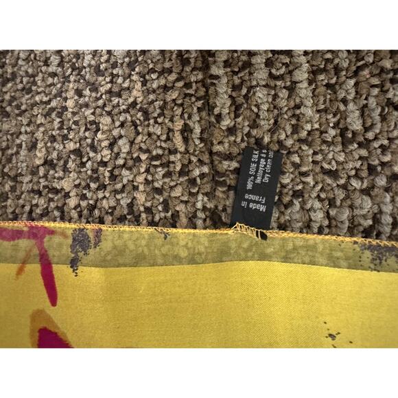 Yellow Silk Floral Rectangle Scarf Womens Made in France 9x47in Lightweight - Picture 4 of 5